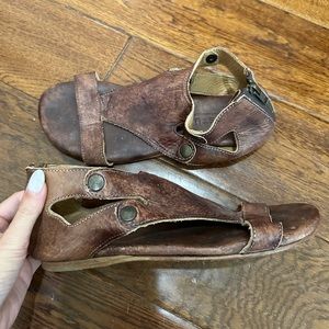 BEDSTU sandals
